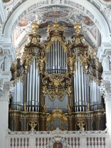 main-organ-60303_1280