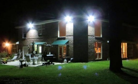 LED osvětlení v interiéru i exteriéru je stylové a šetří peníze