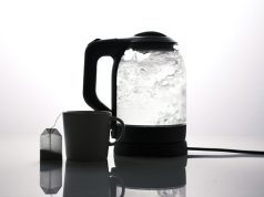 electric kettle 6966011 640
